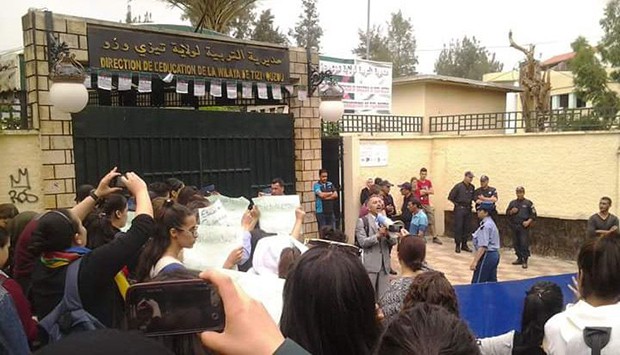 Tizi Ouzou : Nouveau Sit-in des enseignants vacataires