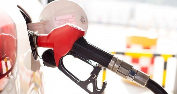 Suppression de l’essence « avec plomb » : Les explications du ministère de l’Energie