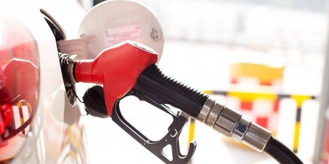 Suppression de l’essence « avec plomb » : Les explications du ministère de l’Energie