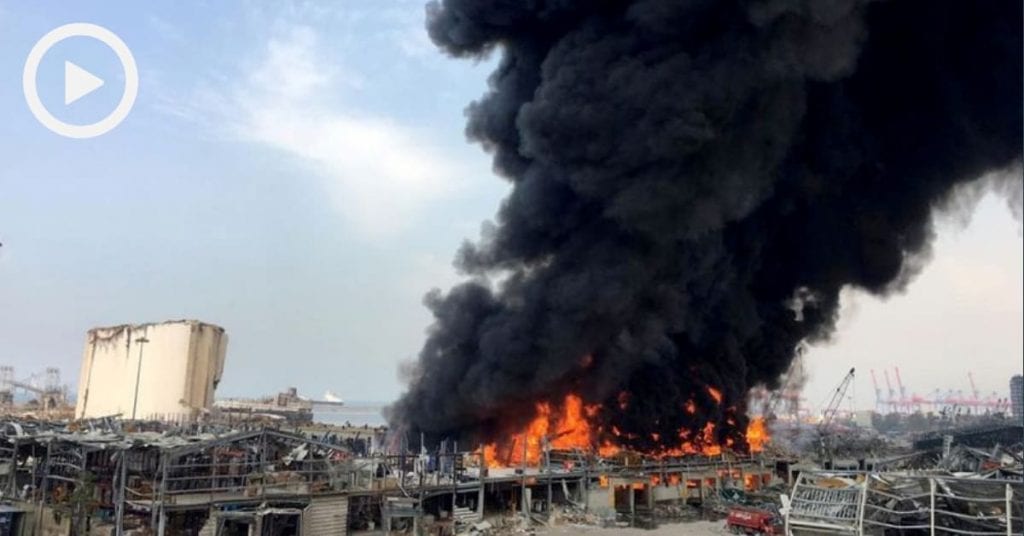 Liban : Un énorme incendie frappe le port de Beyrouth (Vidéo)