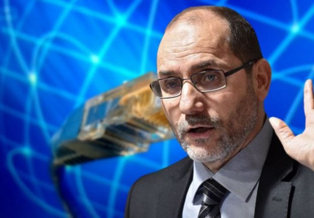 Makri dénonce les coupures d’internet durant le BAC