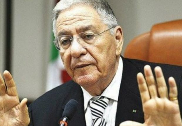 Ould Abbés en larmes : « Je n&rsquo;ai même pas bénéficié d&rsquo;un logement »