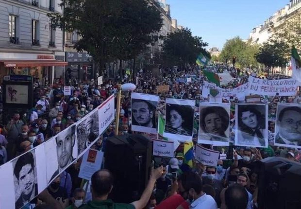 Imposante marche de la diaspora à Paris