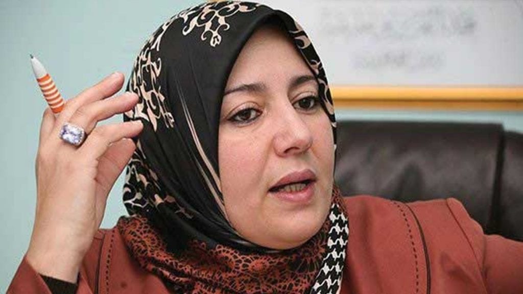 Naïma Salhi dément sa convocation par la gendarmerie