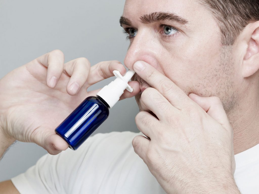 Coronavirus : Des chercheurs développent une alternative au vaccin contre le virus Un-spray-nasal-pour-bloquer-coronavirus-1024x768