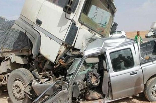 Bouira : Un mort et deux blessés lors d’un carambolage entre trois camions