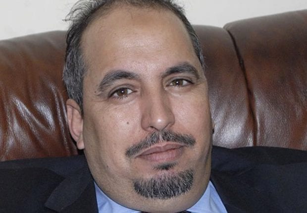 Baadji victime d’un malaise en plein meeting à Blida