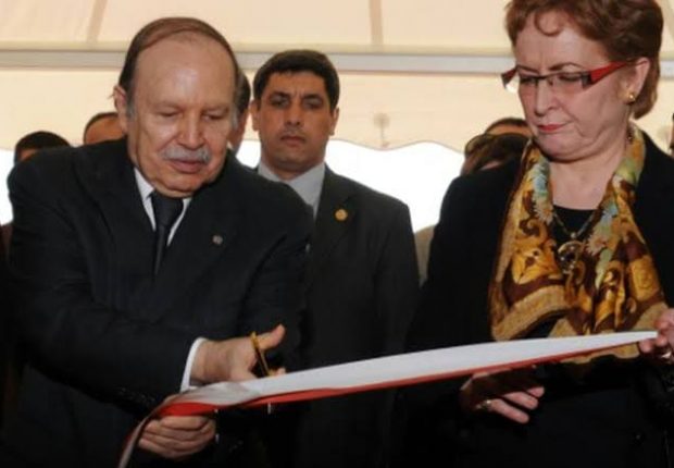 Affaire Khalida Toumi : sa défense charge Abdelaziz Bouteflika