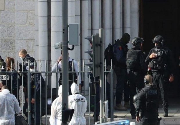 Attaque au couteau à Nice : la France porte le plan Vigipirate au niveau « urgence attentat »  