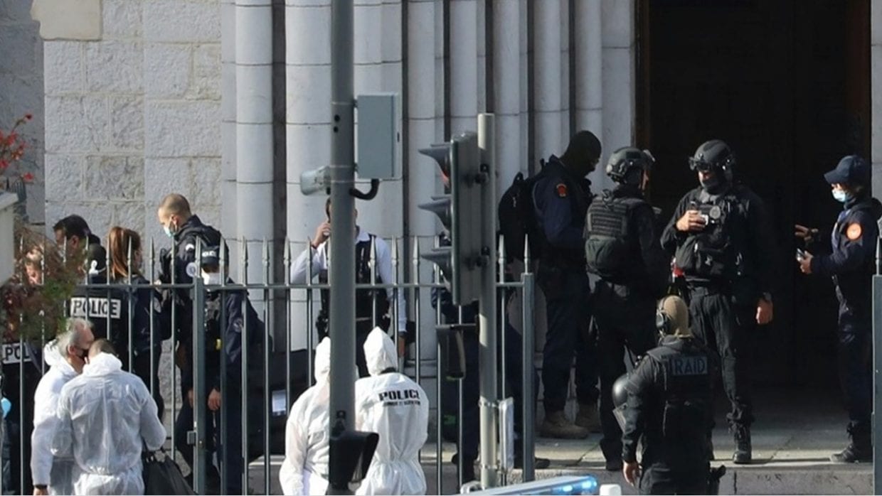 Attaque au couteau à Nice : la France porte le plan Vigipirate au niveau « urgence attentat »