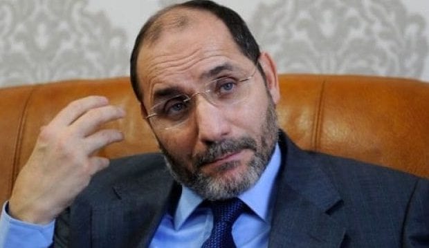 Makri s’en prend de nouveau au « courant laïque »