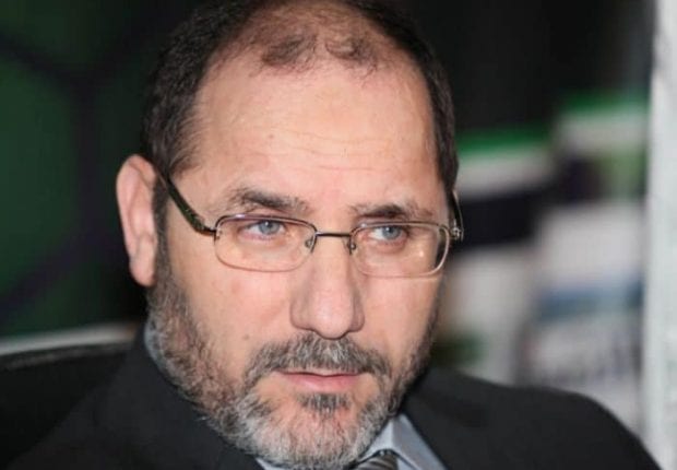 Makri fustige la France