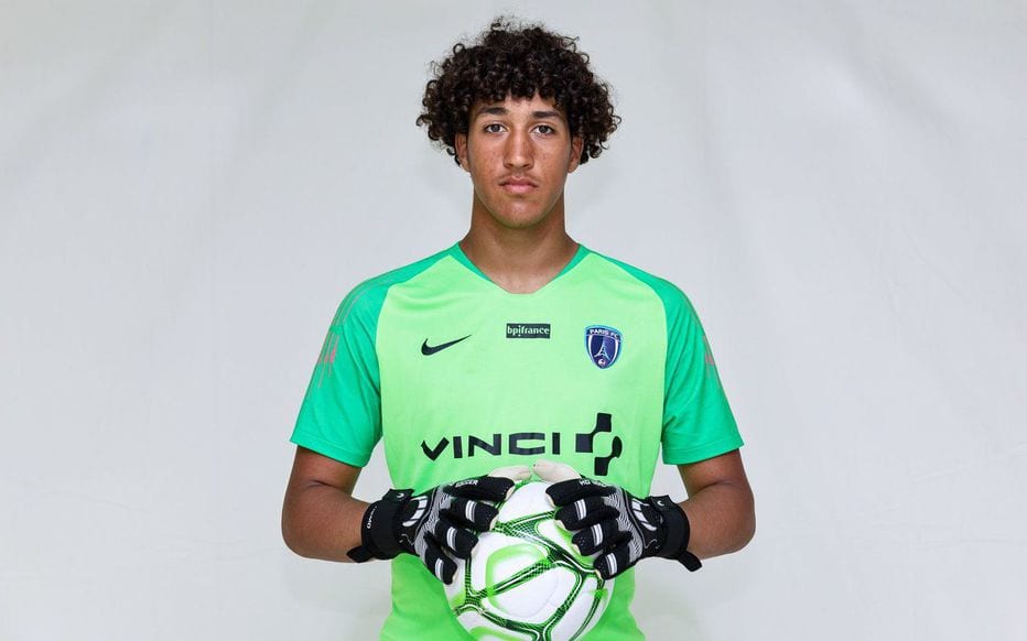 Un jeune gardien d’origine Algérienne signe à Chelsea