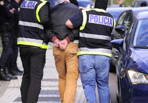 Espagne : Quatre Algériens arrêtés pour avoir agressé leur voisin à l’arme blanche
