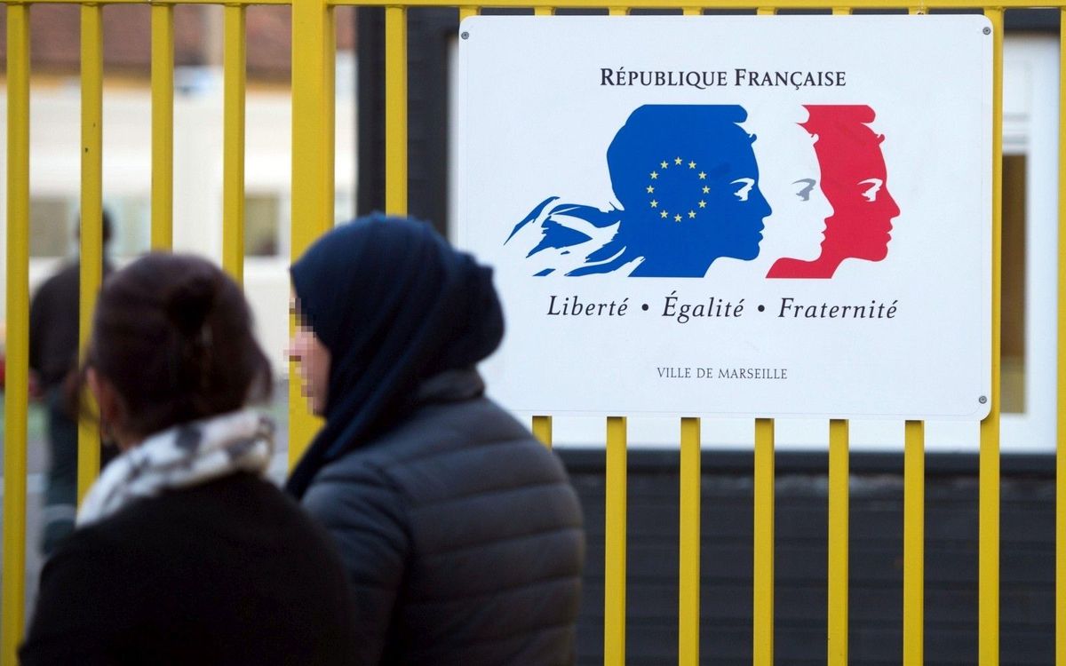 France : Un parti français propose de plafonner le nombre de titres de séjour