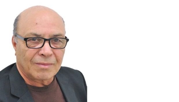 Mohamed Hennad : « L’absence de Tebboune a chamboulé l’agenda du pouvoir »
