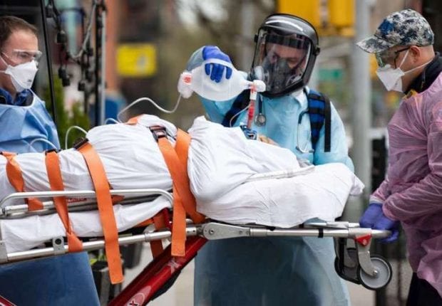 Coronavirus : Les contaminations quotidiennes explosent aux États-Unis