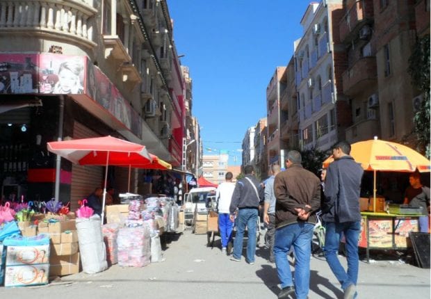 Covid-19 en Algérie : fermeture de deux marchés à Alger