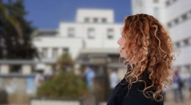 Oran : Une lycéenne renvoyée à cause de ses cheveux bouclés