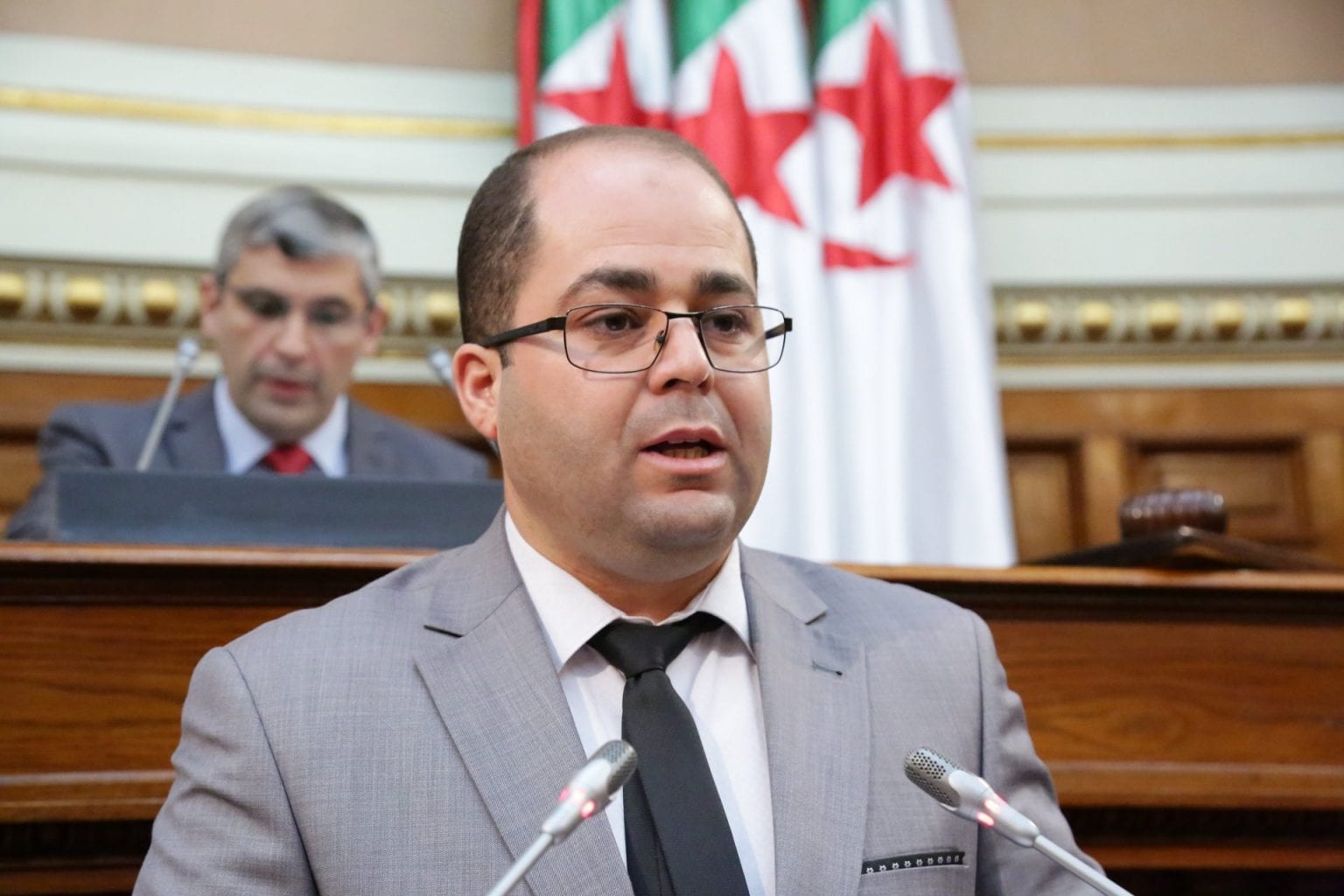 Le Ministre de la Poste annonce l’introduction d’un haut débit d’internet dans les hôpitaux