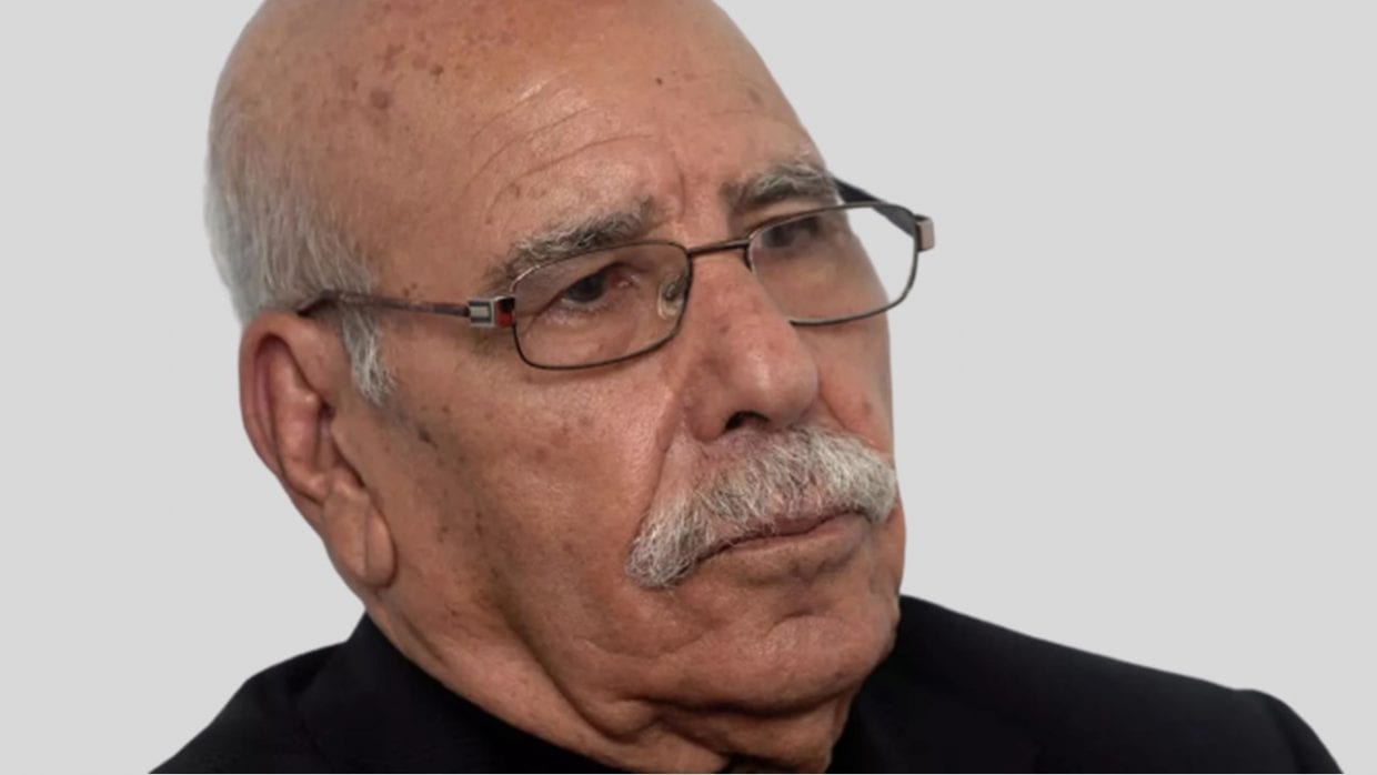 Enterrement du Moudjahid Lakhdar Bouregaâ : sa famille apporte des précisions