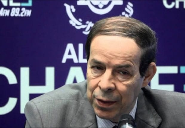 Pour le Pr Khiati, « il n’est actuellement pas possible de suspendre les cours pour les élèves »