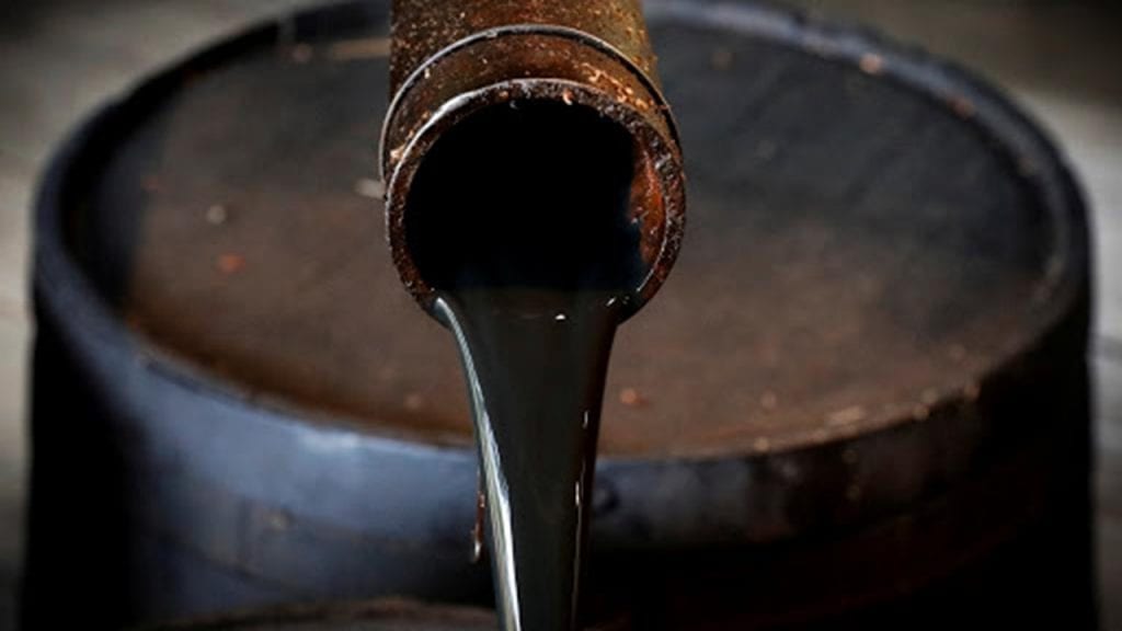 Prix du pétrole : les cours de « l&rsquo;or noir » poursuivent leur baisse