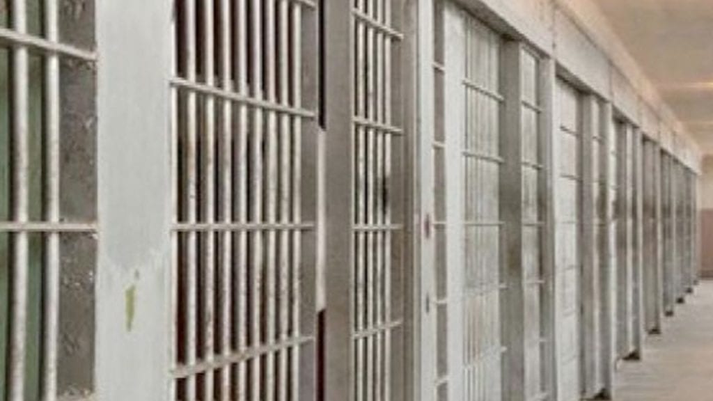 Coronavirus à la Prison d’El Harrach : d’anciens ministres incarcérés contaminés