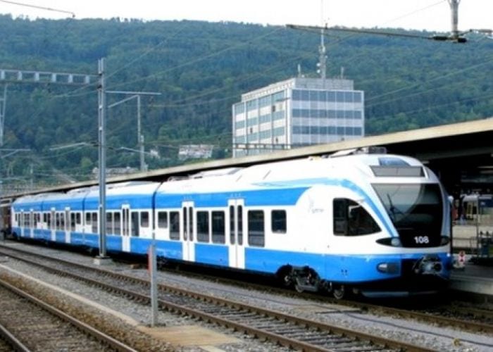 Boukasasta annonce la date de la reprise du transport universitaire par train