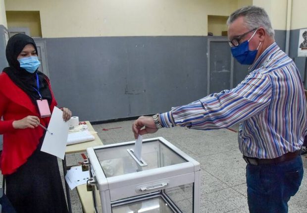 Référendum constitutionnel : Voici les taux de participation par wilaya à 14h