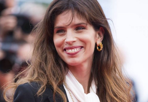 France : L’algérienne Maïwenn remporte un prix prestigieux
