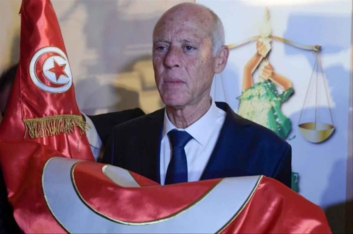 Les dessous de la « tentative d’empoisonnement » de Kaïs Saïed