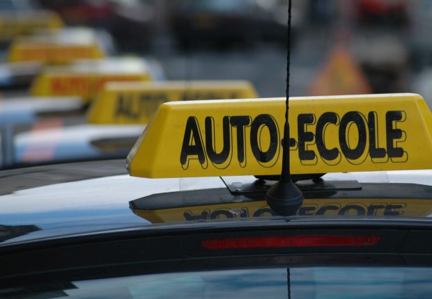 Permis de conduire Algérie : Ce qui va changer pour les Auto-Écoles