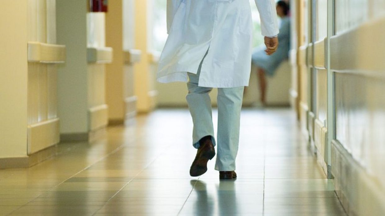 Des magouilles occultes laissent les Bécharis sans bloc opératoire