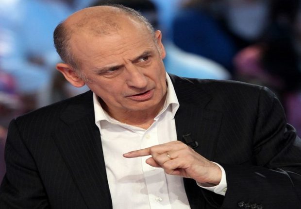 Mémoire : Jean-Michel Aphatie souhaite des excuses de la France