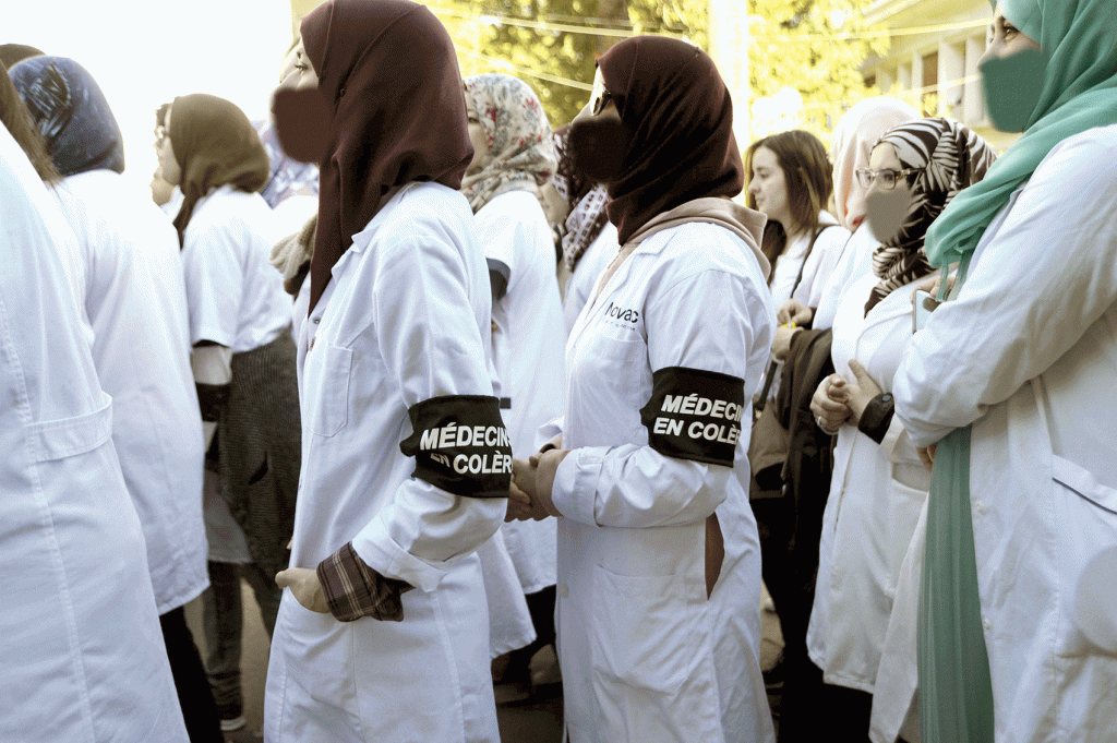 Les hôpitaux paralysés par une grève des syndicats de la santé