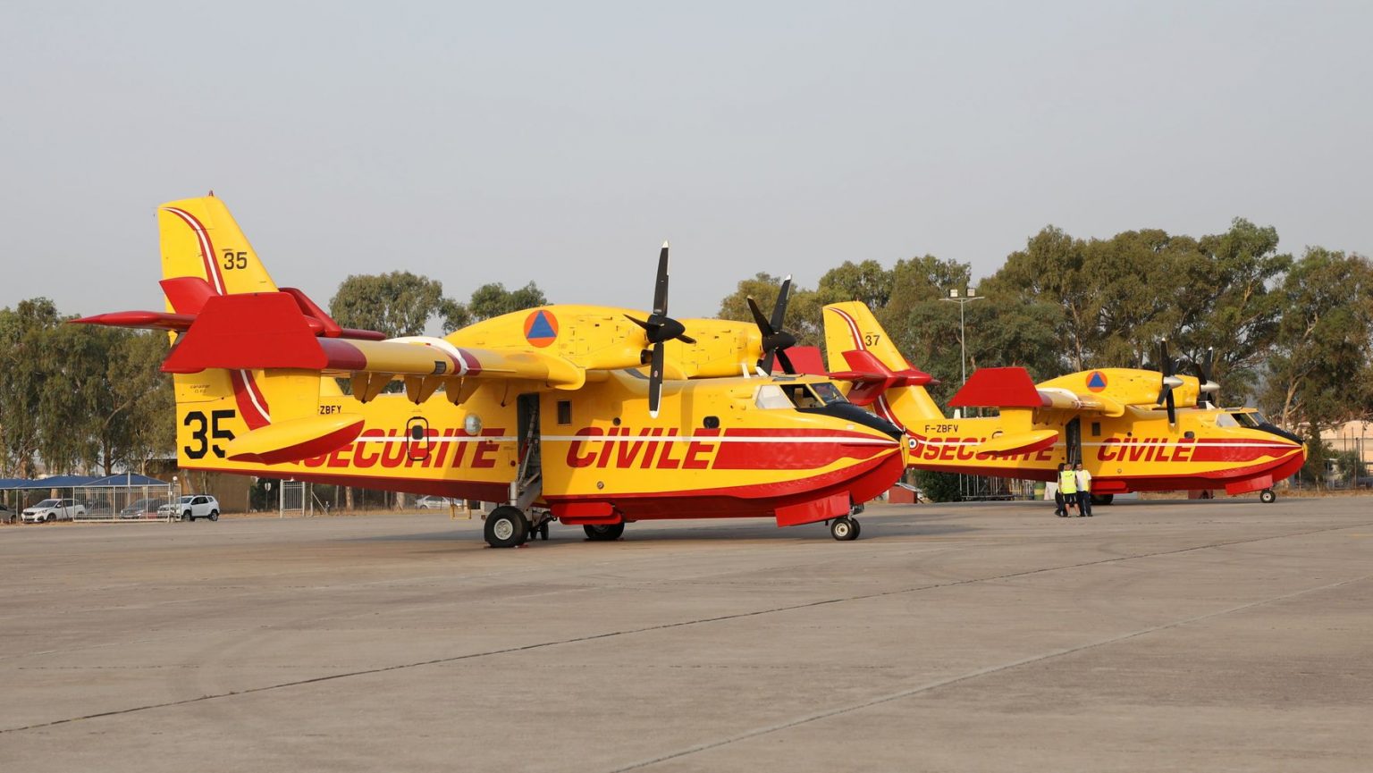 Incendie en Algérie : fin de mission pour les canadairs français