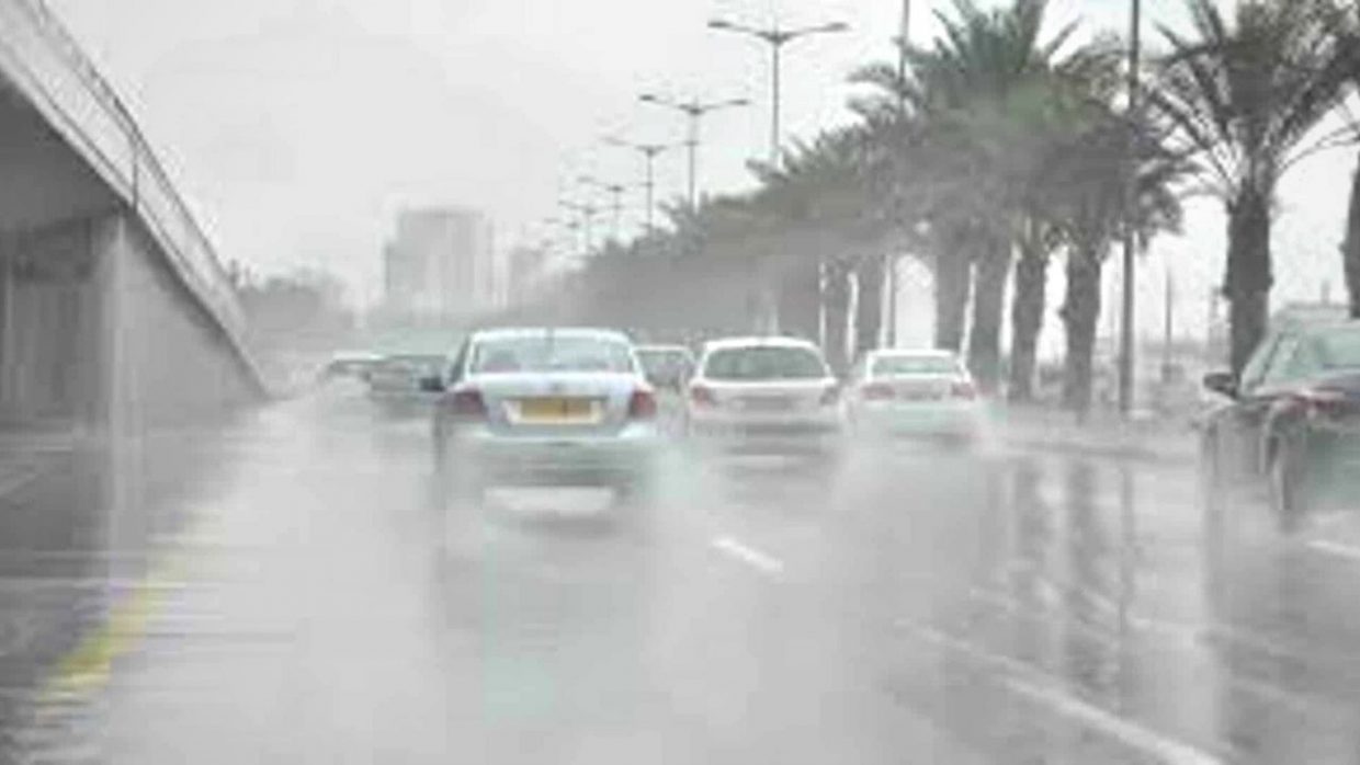Alerte météo : la pluie se poursuit dans 17 wilayas