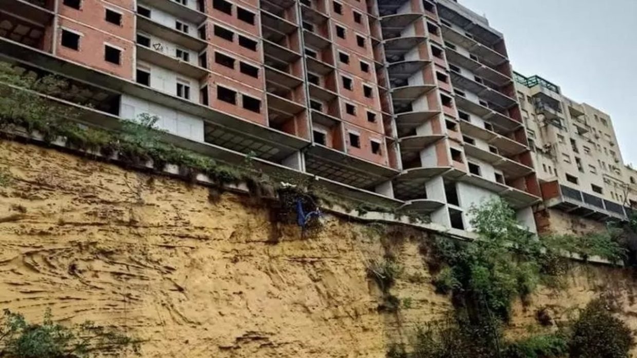 Risque d’effondrement : ce qu’a révélé l’immeuble de Bir Mourad Rais