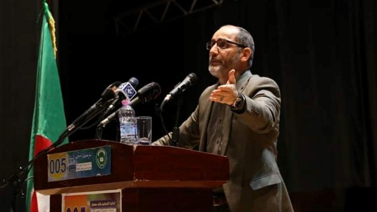 Taxes sur l’activité agricole (LF 2022) : Makri répond à Bengrina