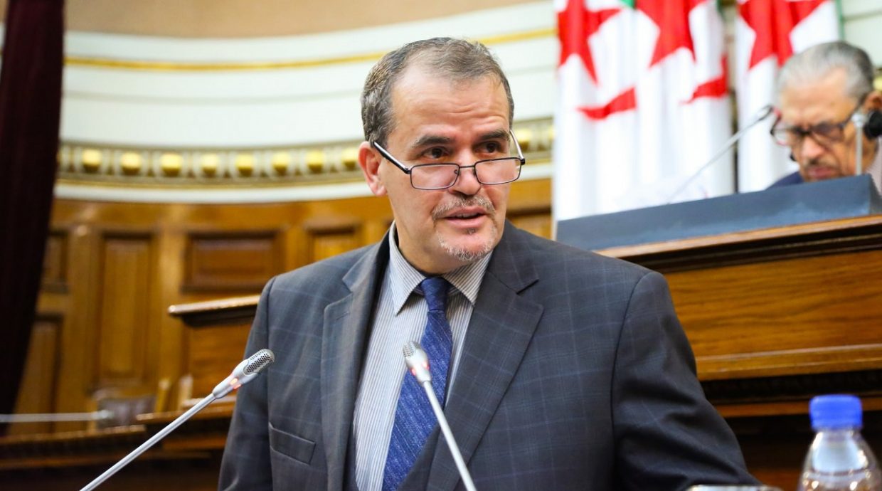 Importation et produits DAPS : Rezig annonce des changements