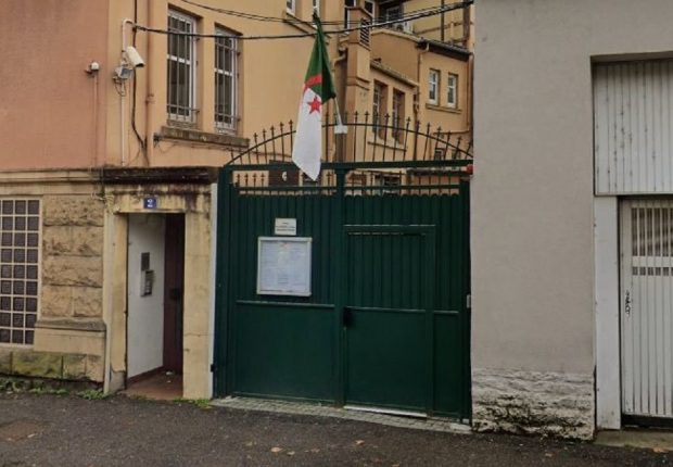 France : un Algérien s’en prend au consulat d’Algérie à Metz