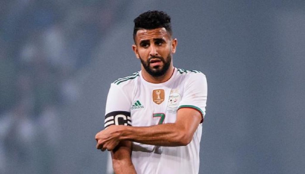 Mahrez refoulé d&rsquo;un bar avec deux joueurs de Manchester City