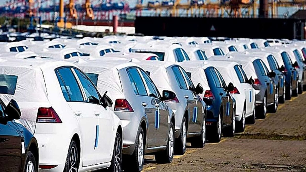 Importation de véhicules : les explications du ministre de l’Industrie