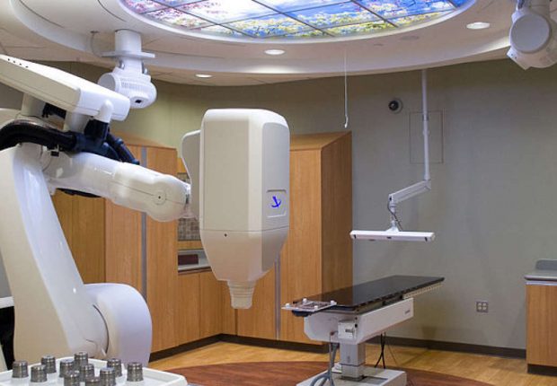 Traitement du cancer : Qu’est ce que la radiochirurgie CyberKnife ?