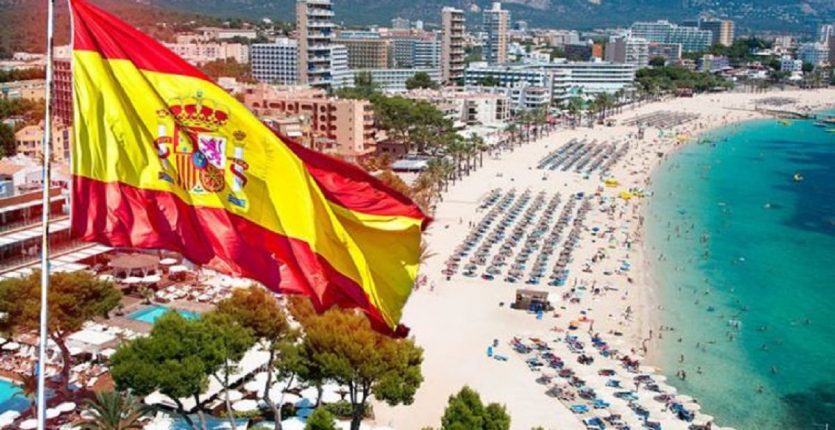 Voyager en été 2022 : l’Espagne met fin au pass vaccinal