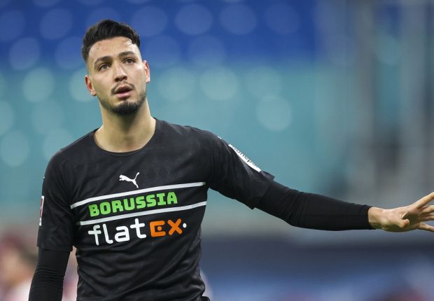 Transferts : Bensebaini sur le point de rejoindre un nouveau club ?