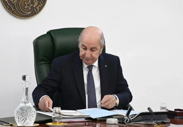Tebboune ordonne la titularisation des enseignants contractuels