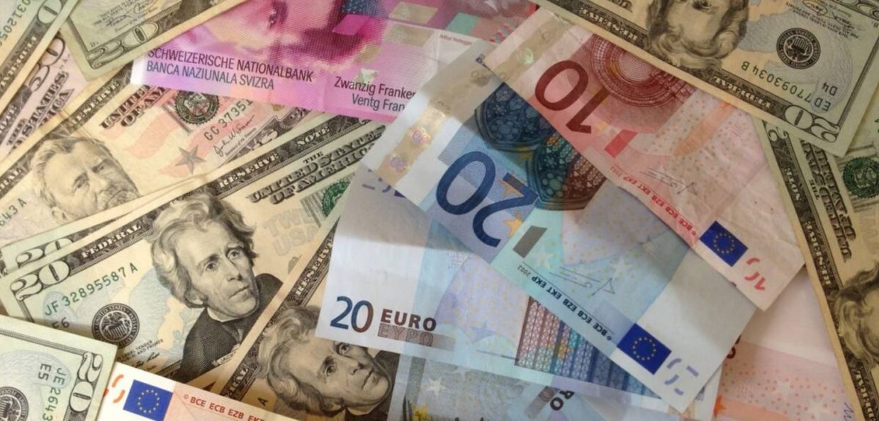 Banque d'Algérie et marché informel : taux de change du dinar ce 7 avril -  Algerie360