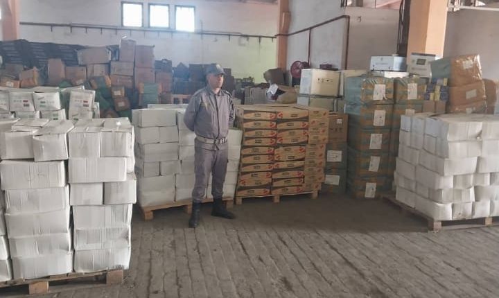 Diouls, flan, huile d’olive…. D’importantes quantités saisies au port d’Alger